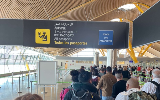 Madrid Terminal 4S Passport Control - 1